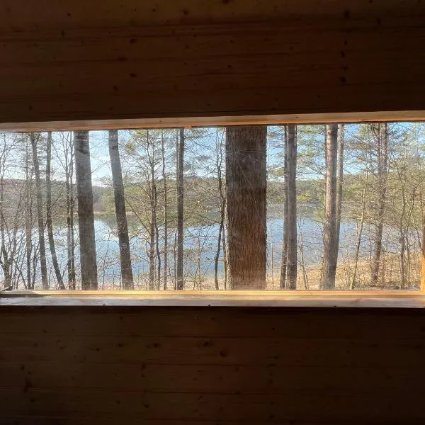 Kaszuby Mały Domek, готель у місті Potuły