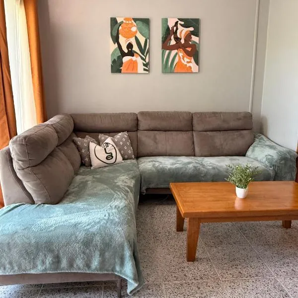 T3 Duplex - Tsimkoura, Hotel in Chirongui