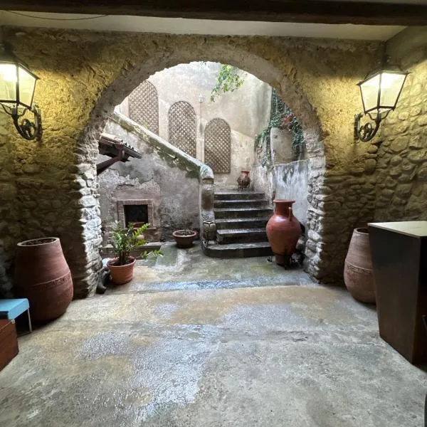 Palazzo Mascambruno, hotel a Cariati