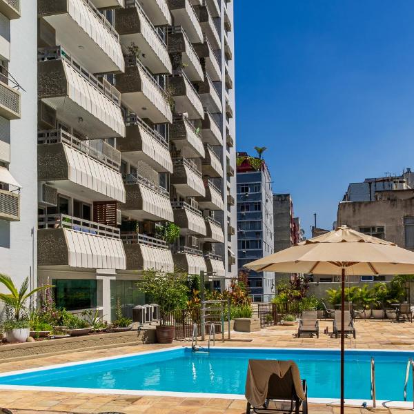 Flat - Melhor localização em Copacabana com vista para o Cristo e Estacionamento