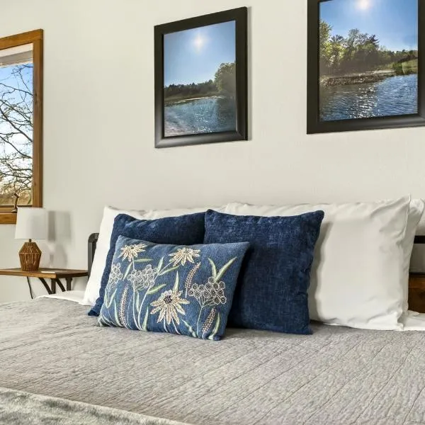 Aqua Aire Inn & Suites: Minocqua şehrinde bir otel