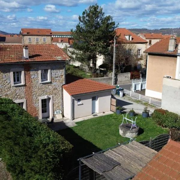 La Maison du Garde Barrière, ξενοδοχείο σε Langeac