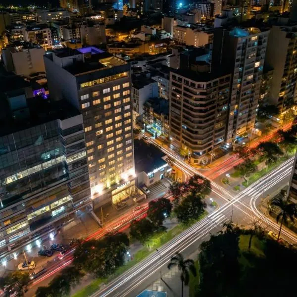 Dazzler by Wyndham Lima Miraflores, hotel v Limi