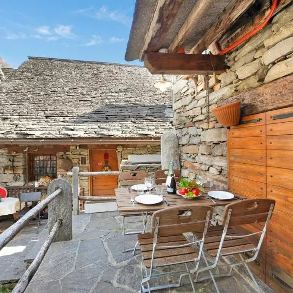 Rustico al forno Sonogno near Hiking Trails - Happy Rentals, hotel Sonognóban