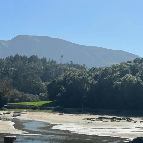 Apartamento Puertu Chicu con opción a plaza de garaje privada en Llanes, hotel i Llanes