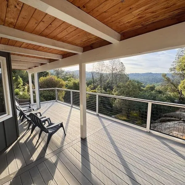 Peaceful & secluded, yet close to town., hotell sihtkohas Mariposa
