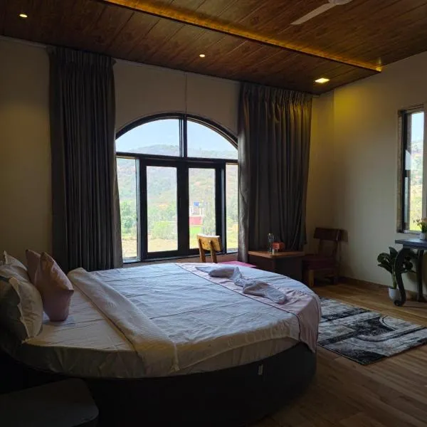 Miransh Heavenly, hotel u gradu Dapoli
