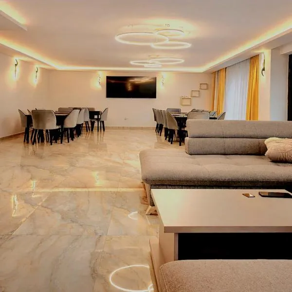 Hillcrest Panorama Valea Prahovei, hotel em Poiana Comarnic