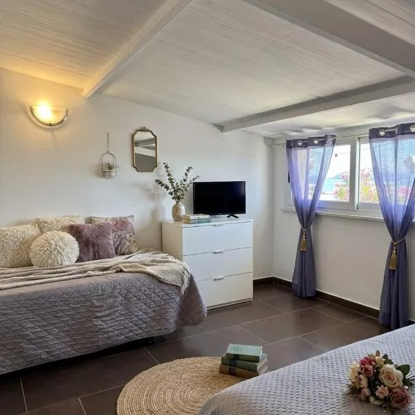 CRISVAN HOME, отель в городе Капо-Риццуто