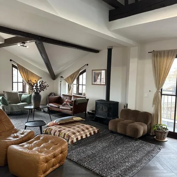 Newly Built Family Villa with a Hot Tub, hotel i Sopot