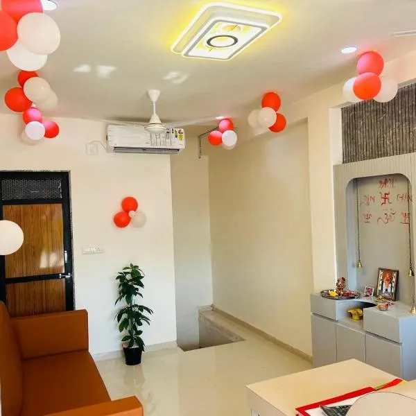 Hotel Royal Pride, hotel u gradu Gandinagar
