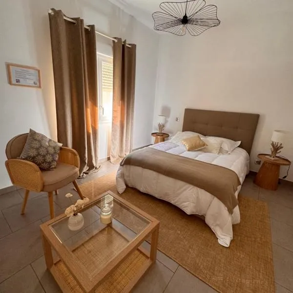 les chambres d'hotes du chalet, khách sạn ở Venaco