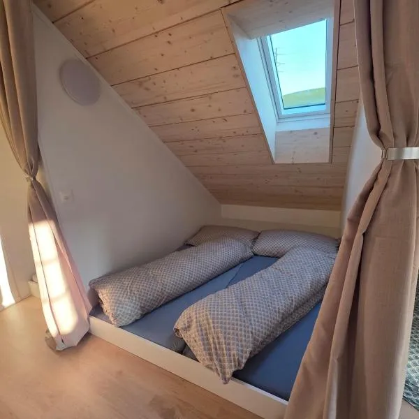 Einzigartige Schlafkojen, hotel in Herisau