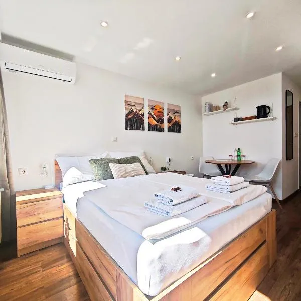 PAVLIN Bed & Breakfast, hotel v mestu Šenturska Gora