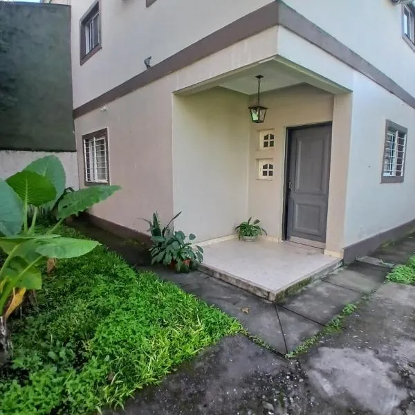 Duplex Los Araujos – hotel w mieście Yerba Buena