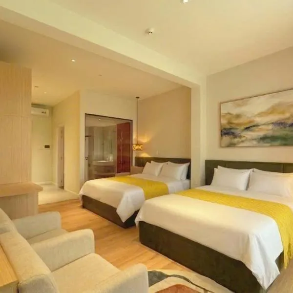 OnsenHouse Boutique Stay - Căn hộ gần biển Mỹ Khê, hotel in Danang