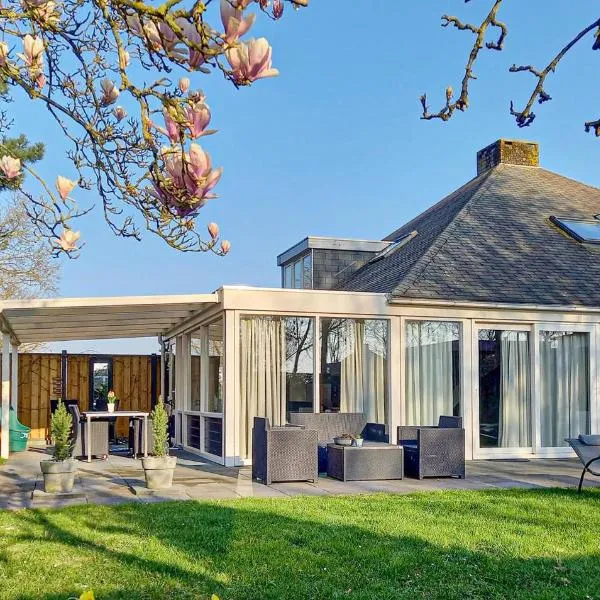 Oud Kempen Bungalow 183, hotel in Stavenisse