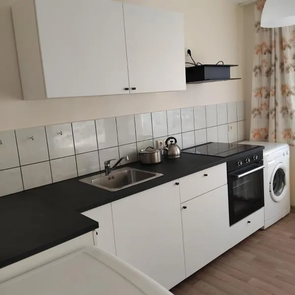 Apartment in Pašilaičiai. Self check-in. Parking, Hotel in Vilnius