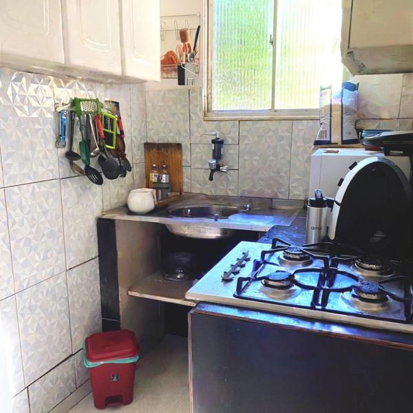 Estúdio Centro 8 minutos da Lapa com Ar e cozinha equipada