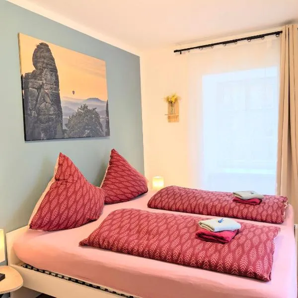Urlaubsmagie Ferienwohnung Glühwürmchen - Perfekt für Gruppen - 6P, hotel in Sebnitz
