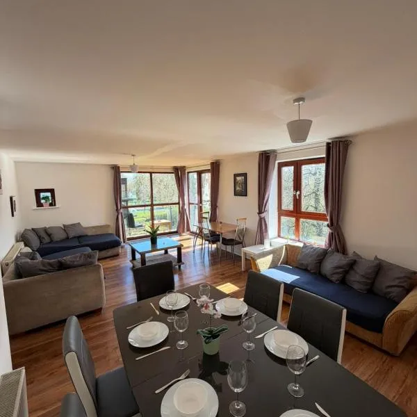 Viesnīca Superb 3-Bed Residence Airport Dublinā