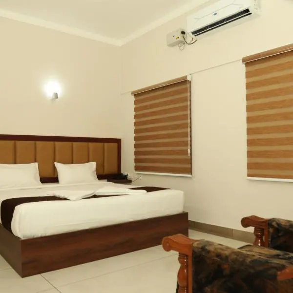 Kalathil Kshetra Inn، فندق في غوروفايور