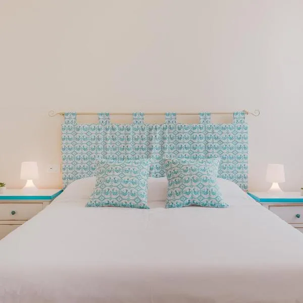 PRIVATE SAUNA SUITE-Quiet Relax Stay in Sardinia, hotel u gradu 'Thiesi'