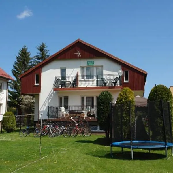 Anmar Pokoje Narty Rowery, hotel in Stronie Śląskie