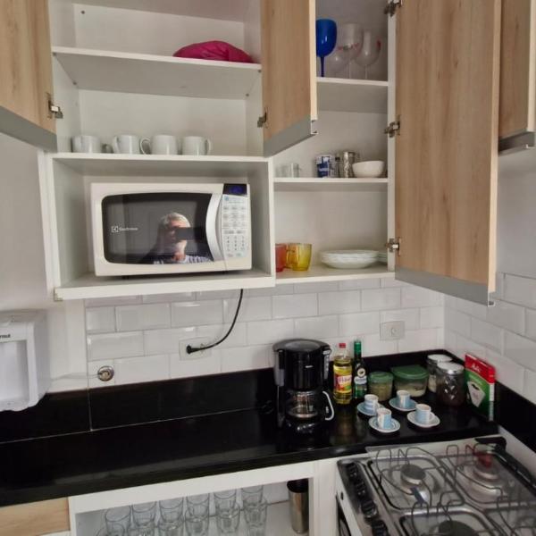 Avenida Copacabana 836 último piso - Apartamento com varanda, 2 quartos, 2 banheiros a 2 quadras da praia - Foto 5
