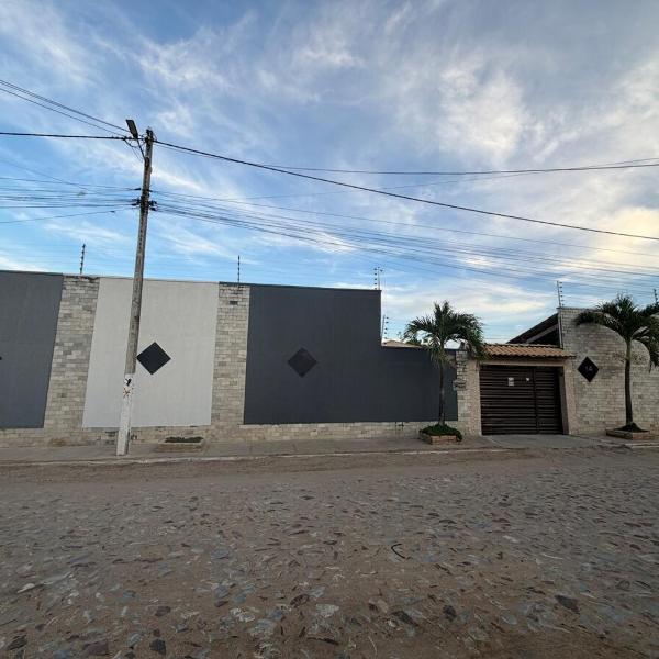 Paracas House