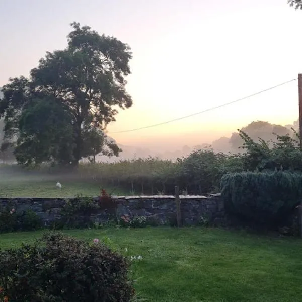 The Annexe - Idyllic and tranquil rural location, hotel a Hirnant