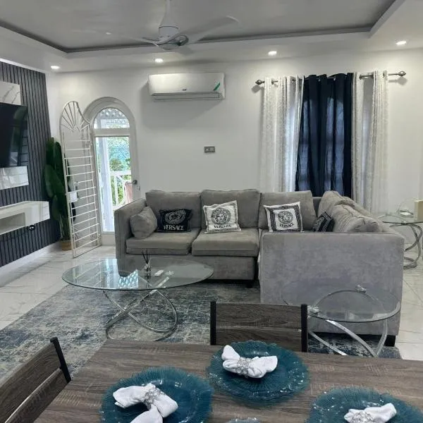 Columbus heigths 8B, hotel v mestu Ocho Rios