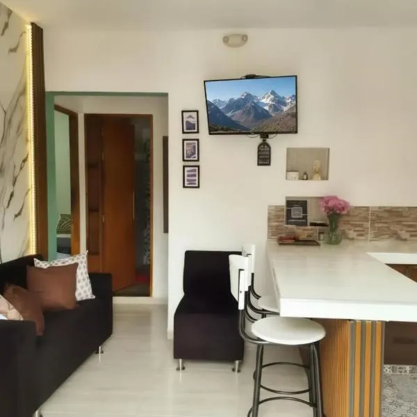 Apartamento en jardin โรงแรมในคาร์ดิน