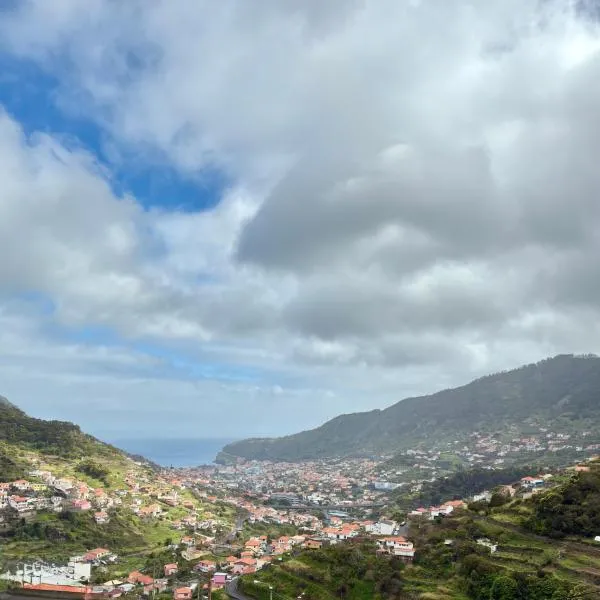 Seaside & Levada Escape, хотел в Машику