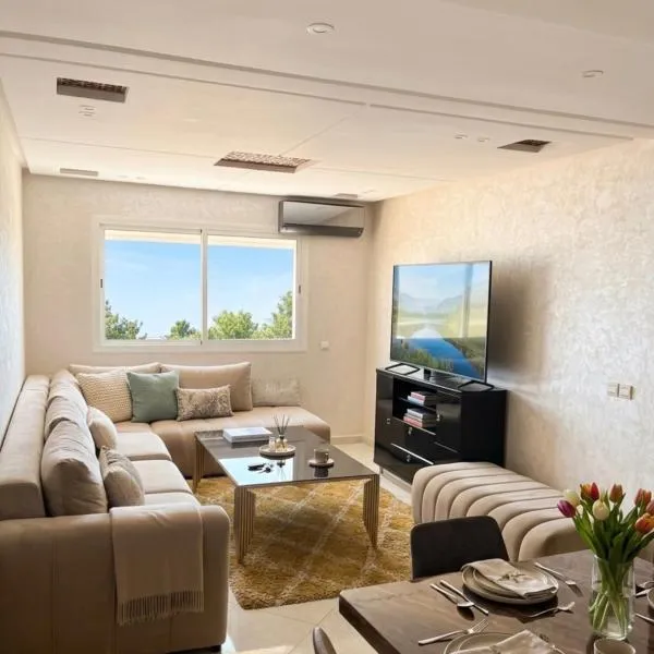 APPARTEMENT DE LUXE MEUBLE CENTRE VILLE KENITRA, hôtel à Kenitra