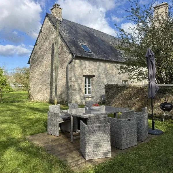 Domaine Saint Jean, hotel u gradu 'Saint-Côme-du-Mont'