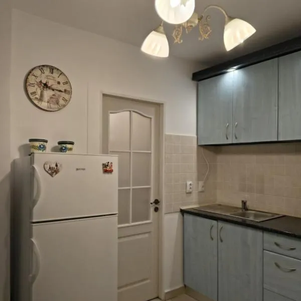 Piperaki Studio Decebal, hôtel à Dudeşti-Cioplea