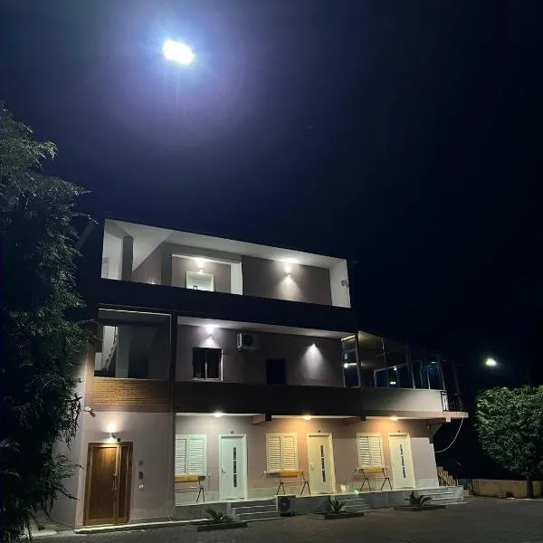 Alessio Rooms Kruja, hotel di Krujë