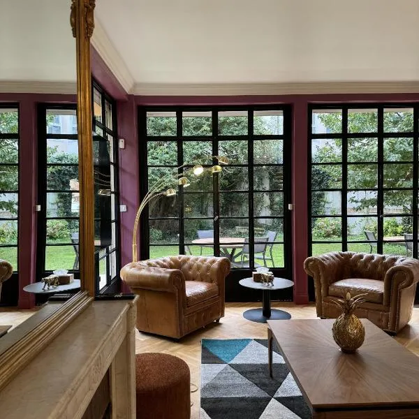 Erawan Boutique Hôtel, khách sạn ở Évreux