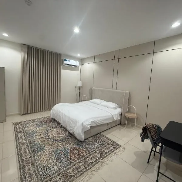 أستديو كلاود السحاب, hotel ad Al-Bāha