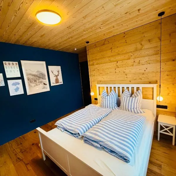 Alpen-Chalet Bregenz, hotel in Bregenz