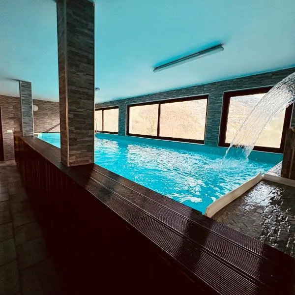 Lola's House, hotel a Jajce