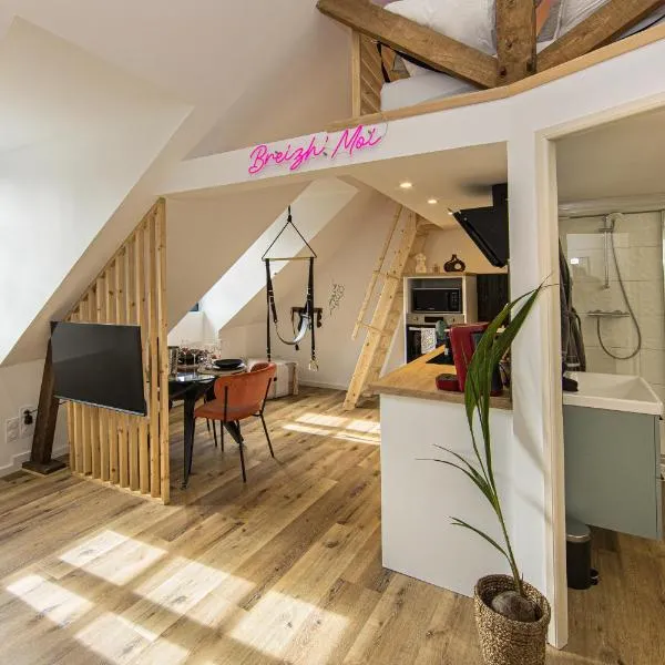 La Breizh moi Balnéo Love Room, hotel v destinaci Josselin
