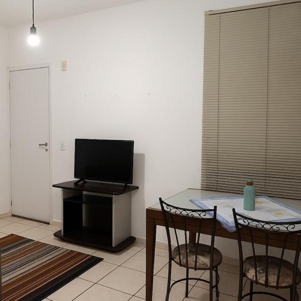Large ground floor apartment with a yard near the mall