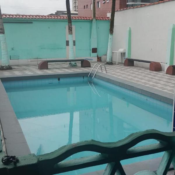Casa com Piscina Pé na areia