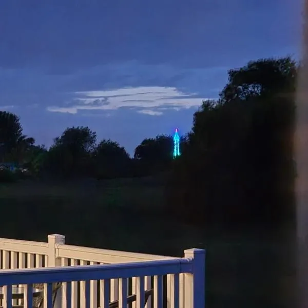 Tower View Retreat, Haven Marton Mere، فندق في بلاكبول