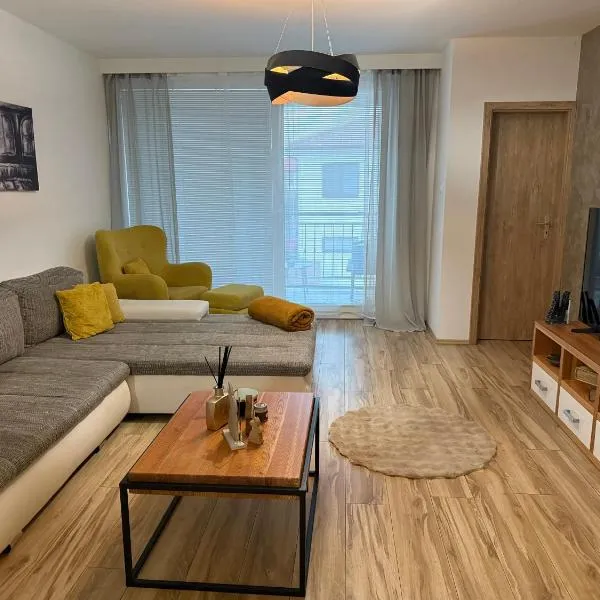 Prestige Suite DS, hotel in Dunajská Streda