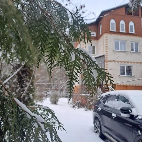 Калина, hotel Deneshi városában