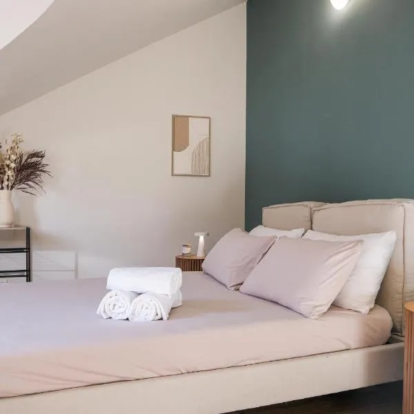 THE CORE - 4 min Walk to Bernina Express, hotel v mestu Tirano