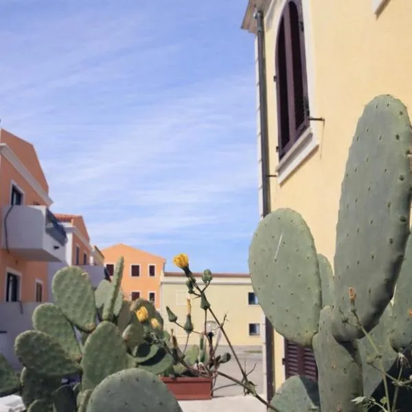 Appartamento residence casa vacanza bonus traghetto, Hotel in Santa Teresa Gallura